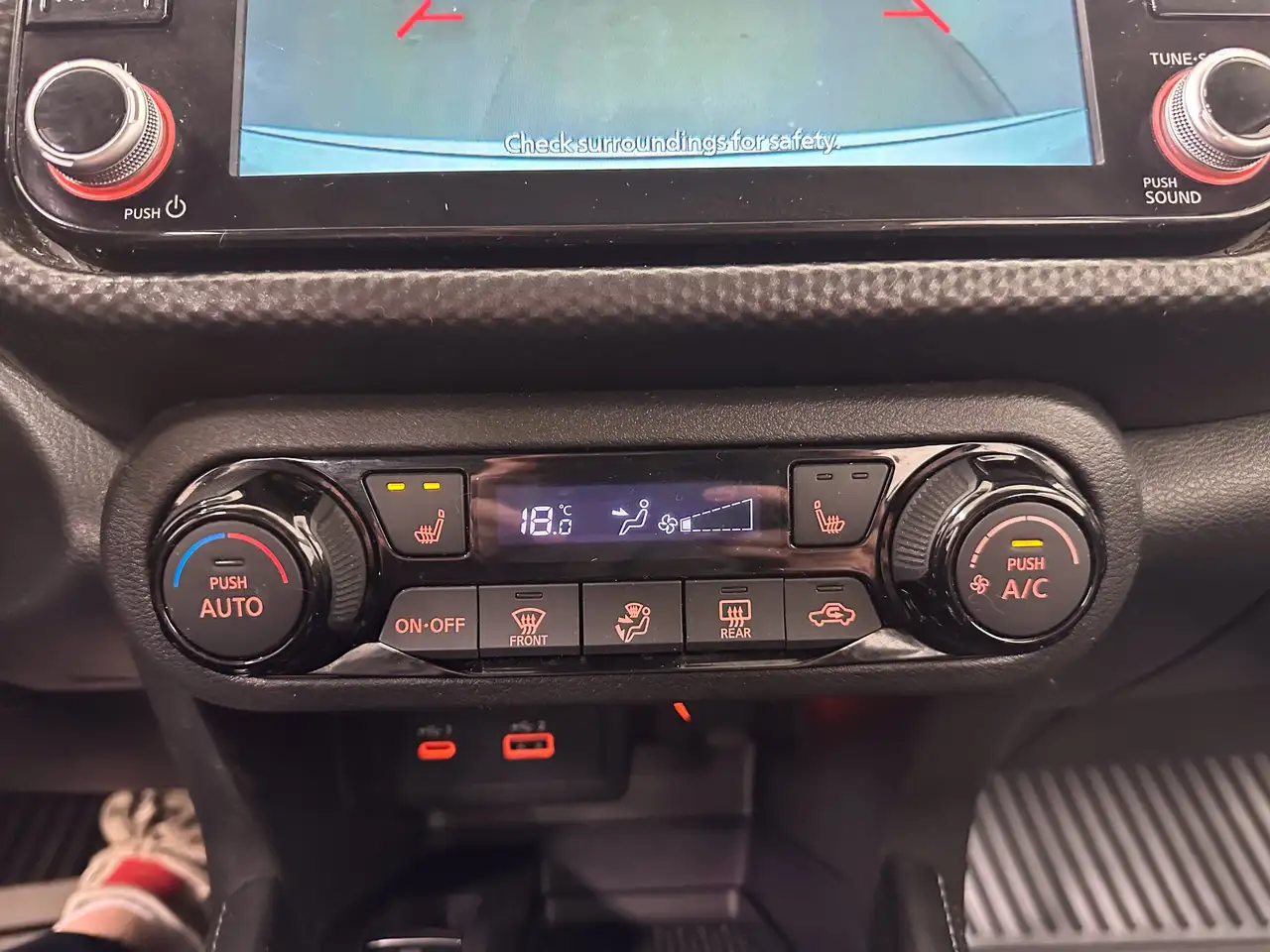 Nissan Kicks photo Nissan Kicks