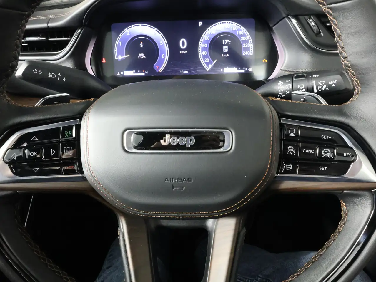 Jeep Grand Cherokee fotografie Jeep Grand Cherokee