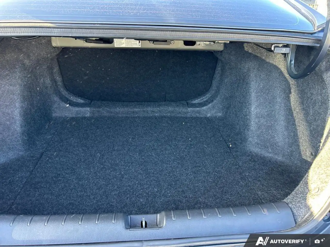 Honda Insight снимка Honda Insight