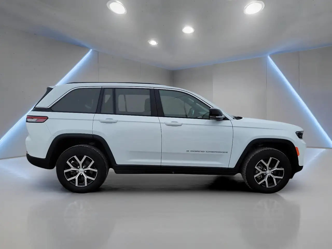 Jeep Grand Cherokee снимка Jeep Grand Cherokee