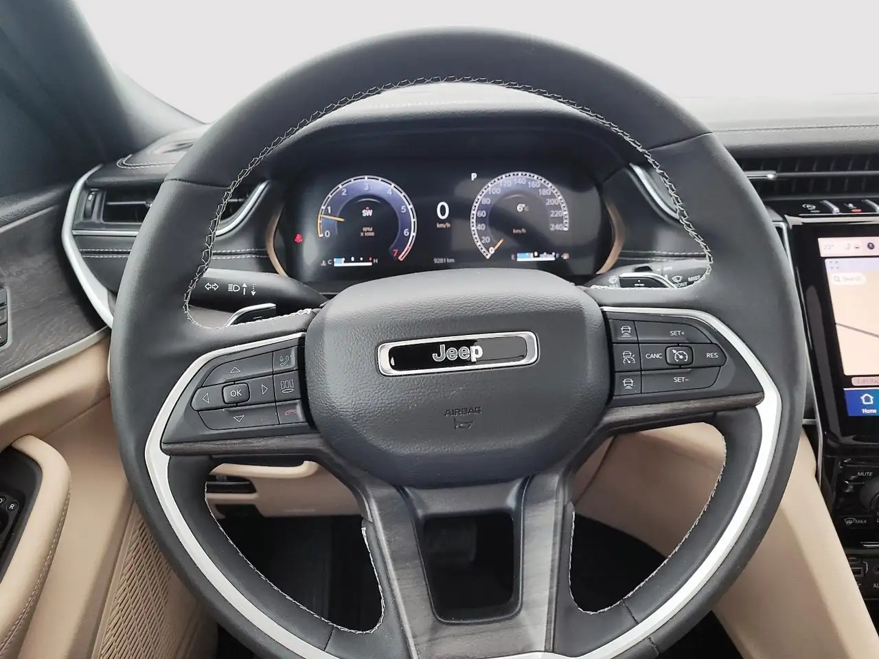 Jeep Grand Cherokee снимка Jeep Grand Cherokee