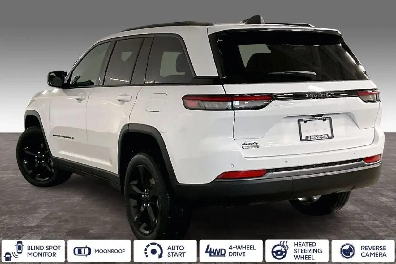 Jeep Grand Cherokee снимка Jeep Grand Cherokee
