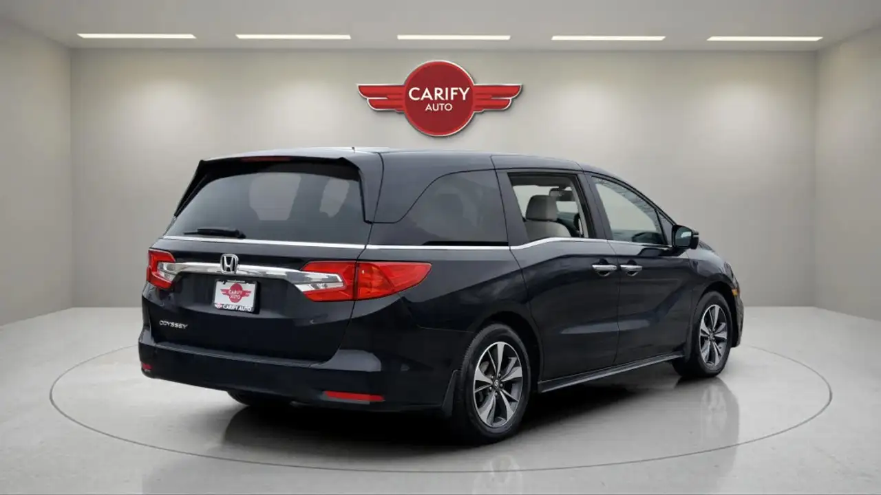 Honda Odyssey снимка Honda Odyssey