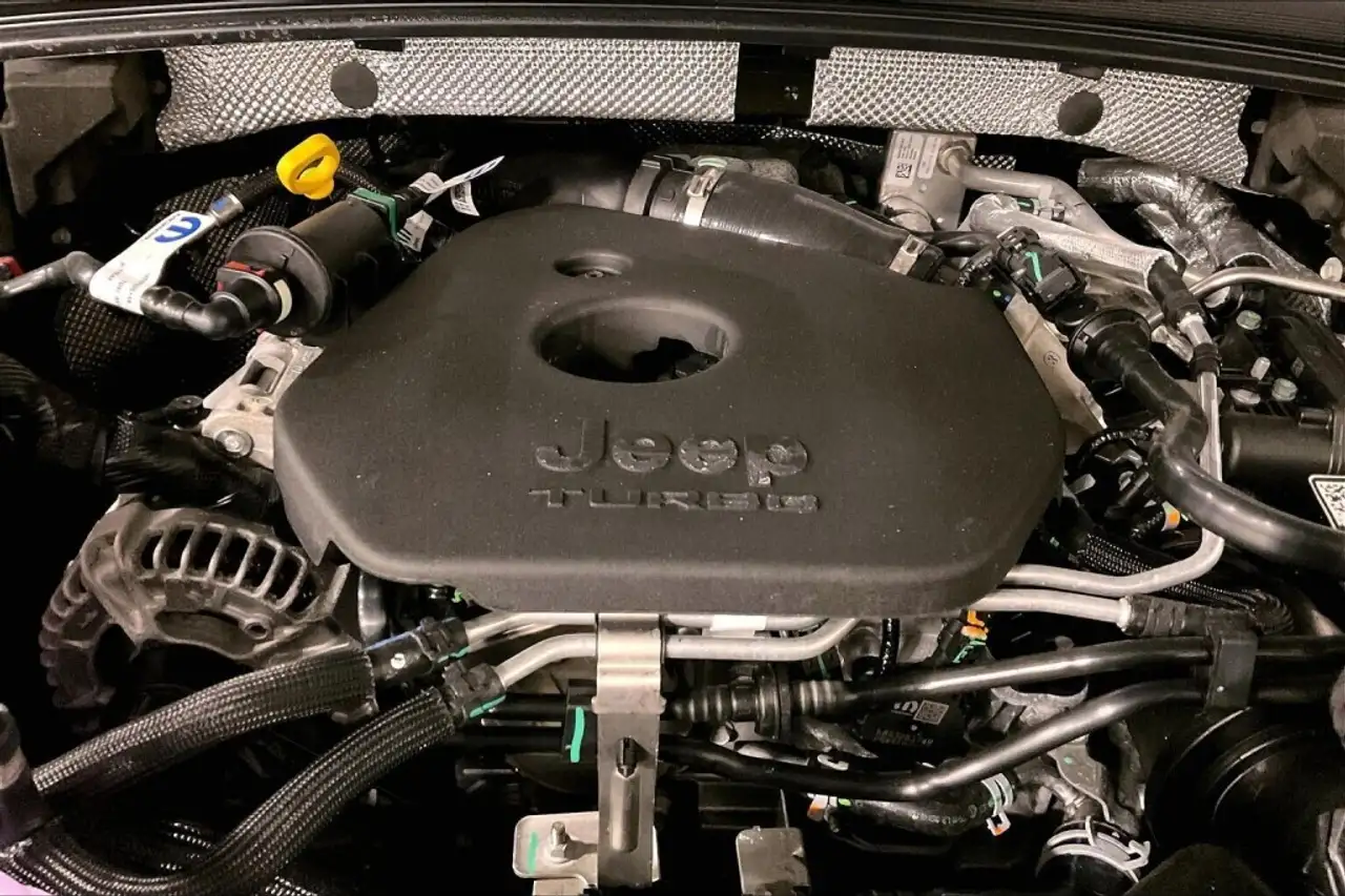 Jeep Grand Cherokee снимка Jeep Grand Cherokee
