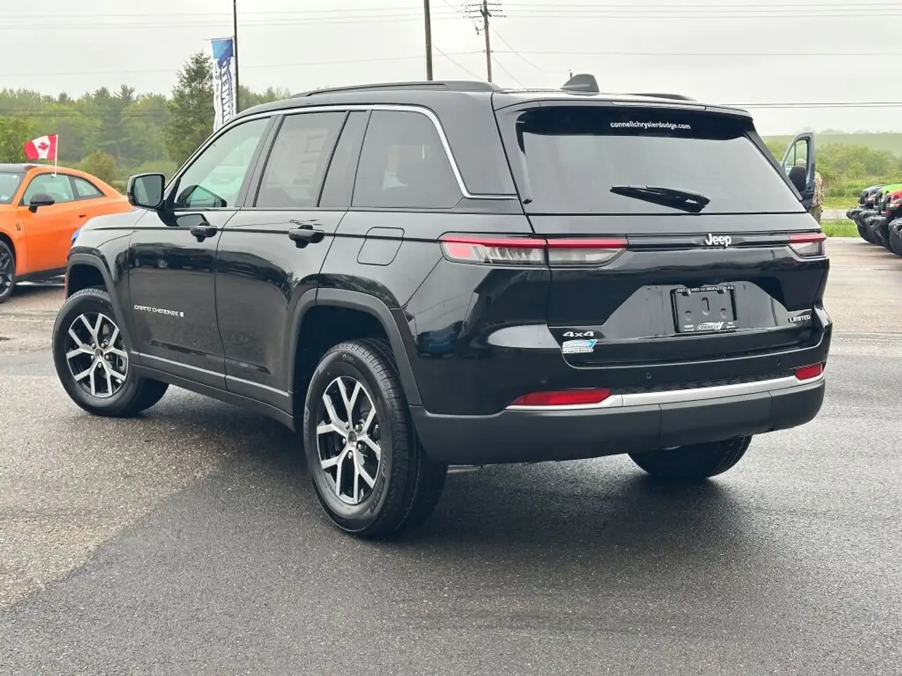 Jeep Grand Cherokee photo Jeep Grand Cherokee
