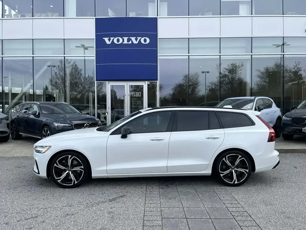 Volvo V60 снимка Volvo V60