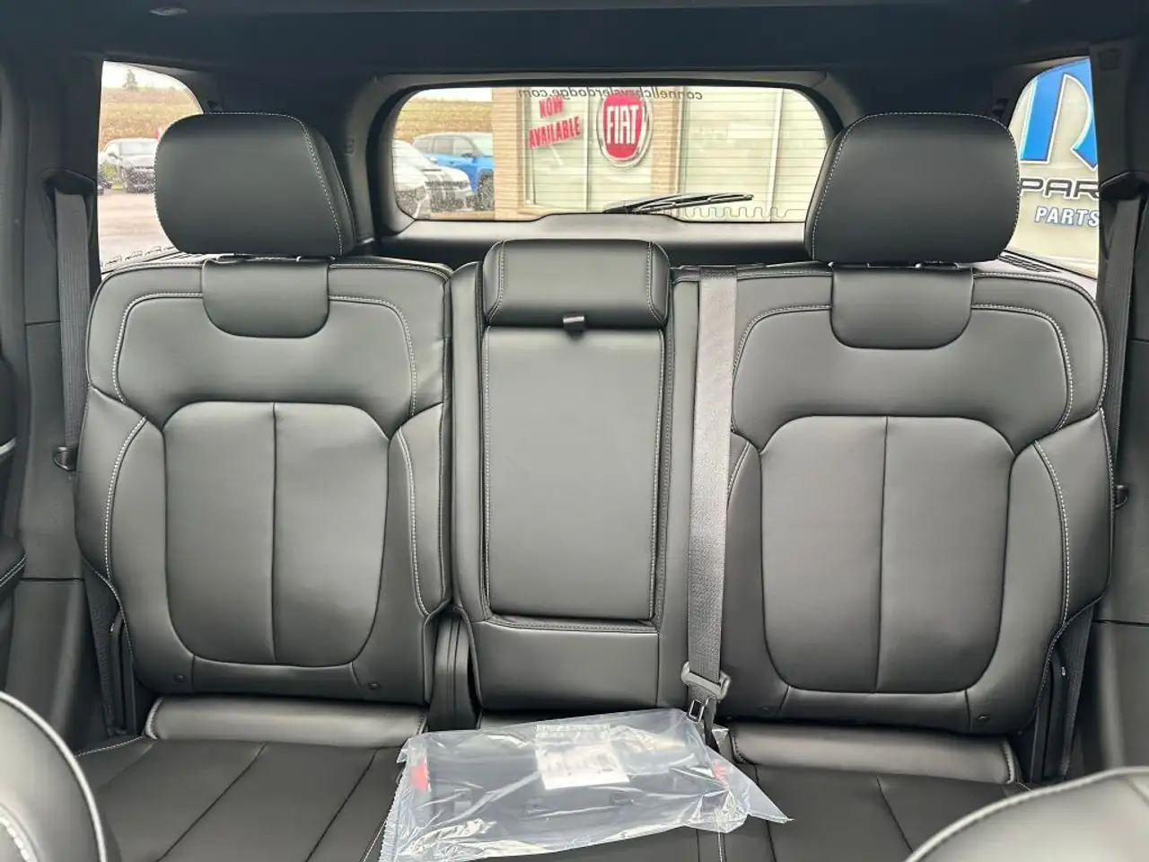 Jeep Grand Cherokee photo Jeep Grand Cherokee