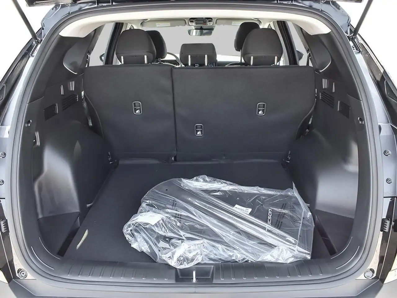 Hyundai TUCSON photo Hyundai TUCSON