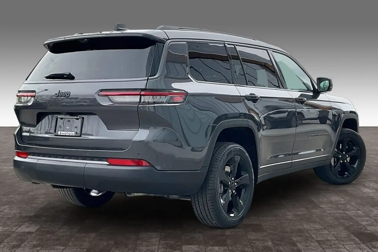 Jeep Grand Cherokee снимка Jeep Grand Cherokee