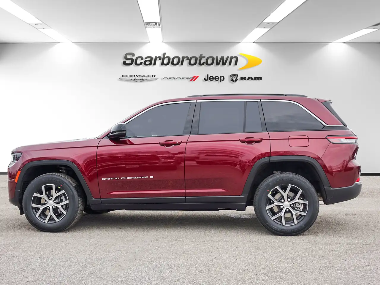 Jeep Grand Cherokee снимка Jeep Grand Cherokee