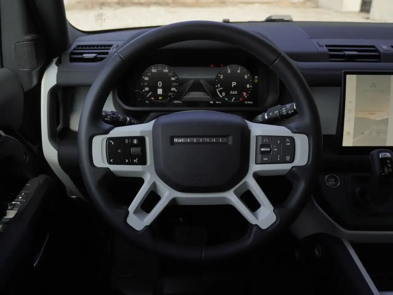 Land Rover Defender снимка Land Rover Defender