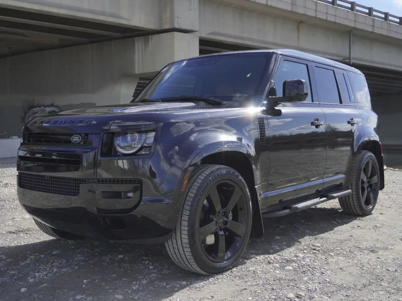 Land Rover Defender снимка Land Rover Defender
