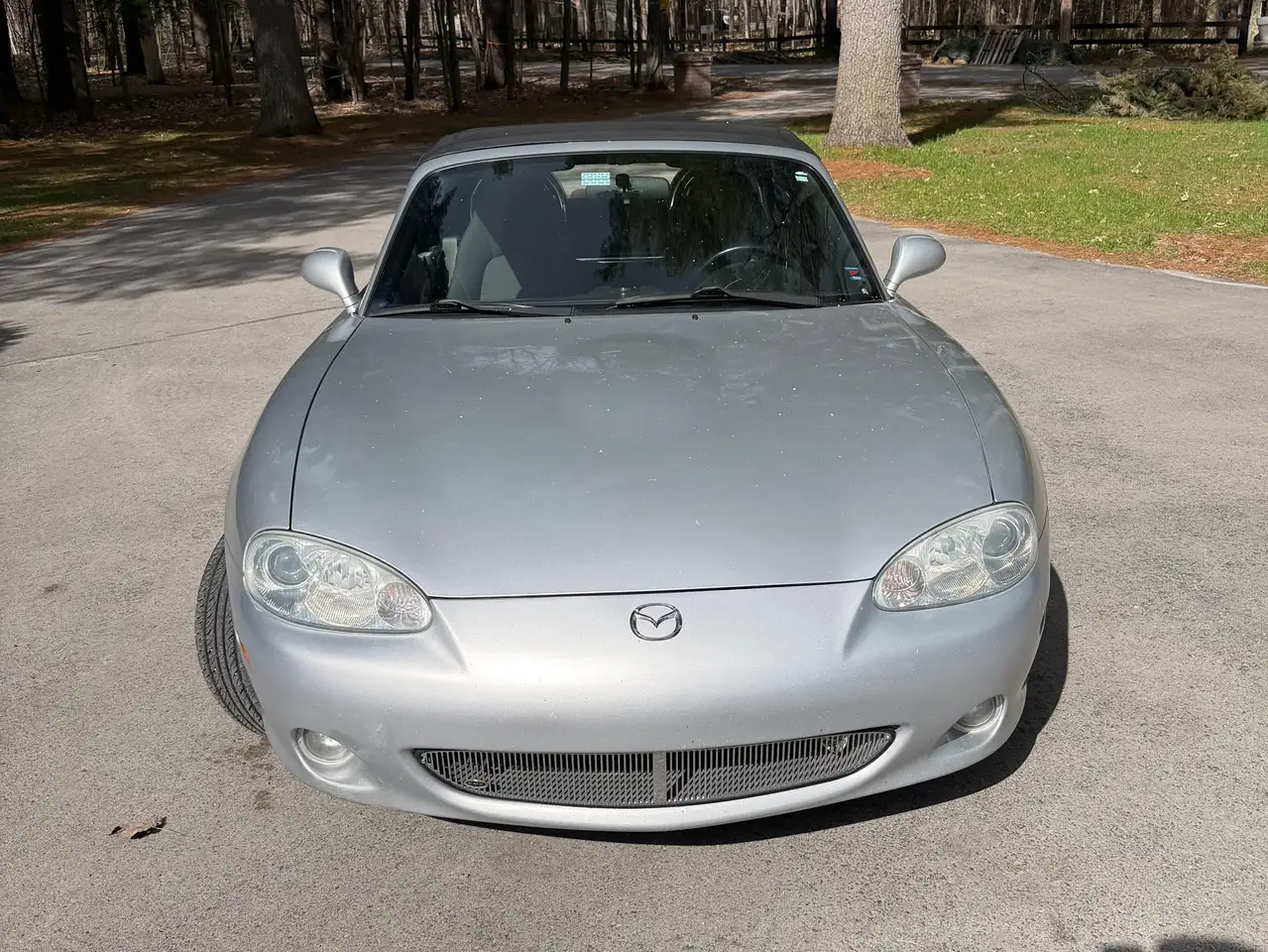 Mazda MX-5 Miata снимка Mazda MX-5 Miata