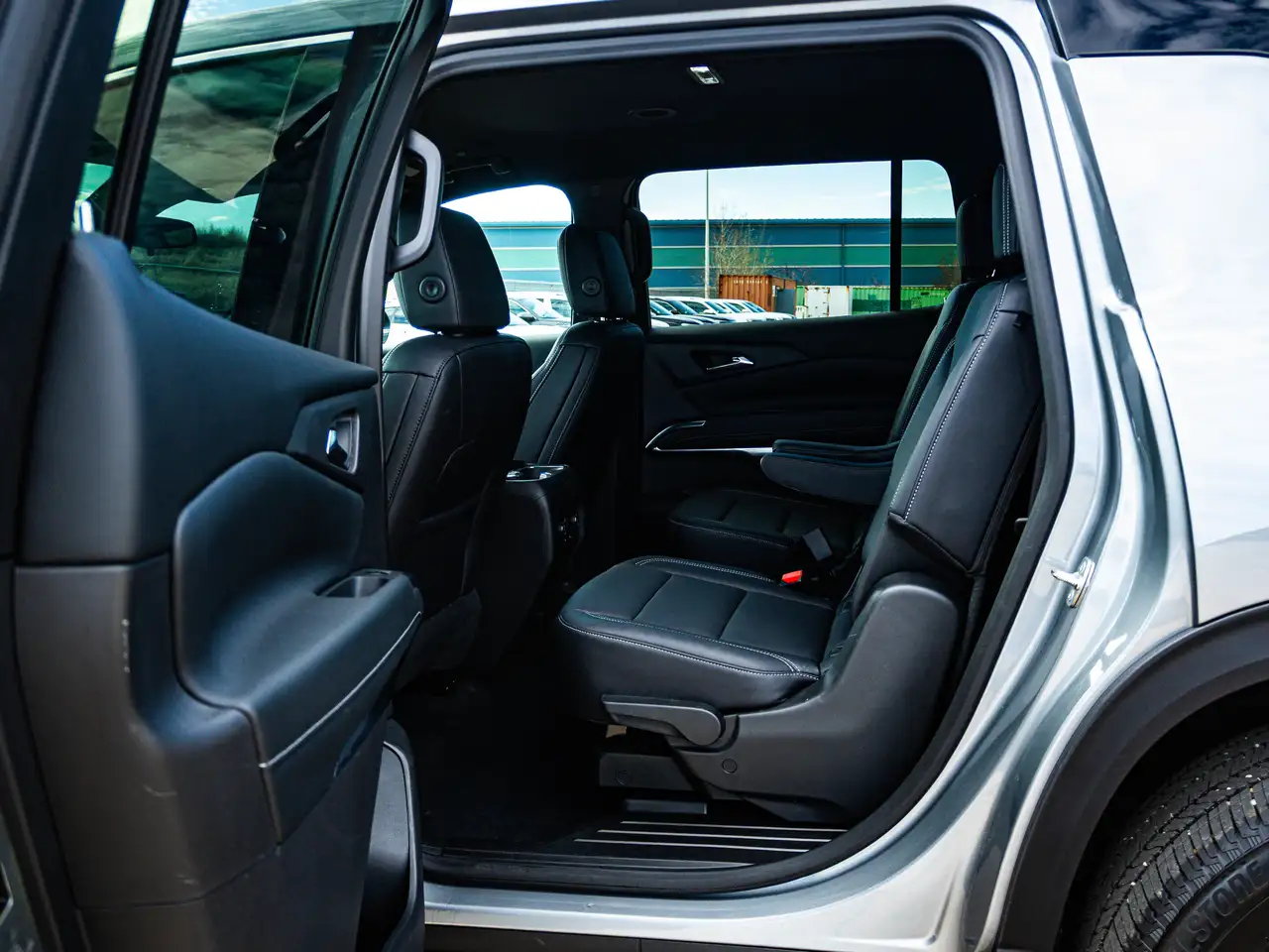 Chevrolet Traverse снимка Chevrolet Traverse