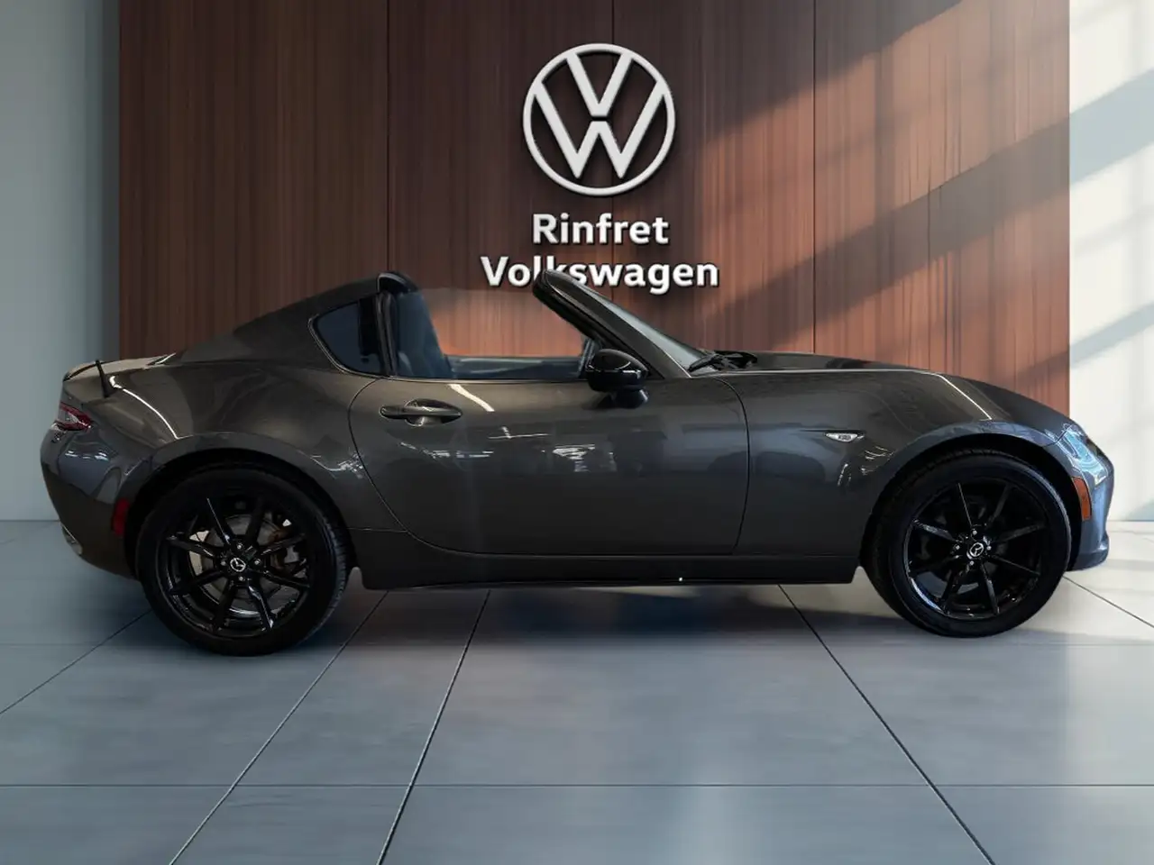 Mazda MX-5 Miata photo Mazda MX-5 Miata