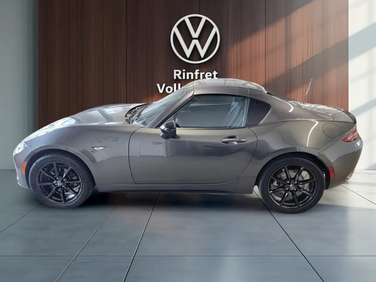 Mazda MX-5 Miata photo Mazda MX-5 Miata