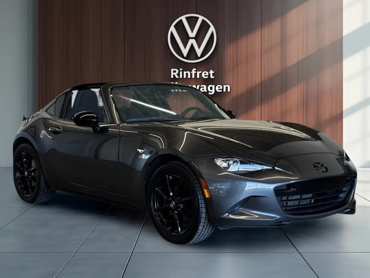 Mazda MX-5 Miata photo Mazda MX-5 Miata