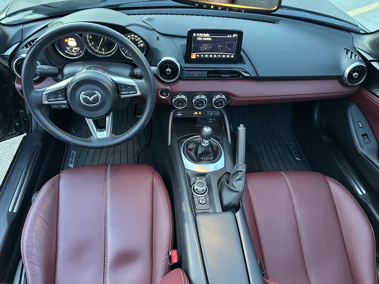 Mazda MX-5 Miata fotografie Mazda MX-5 Miata
