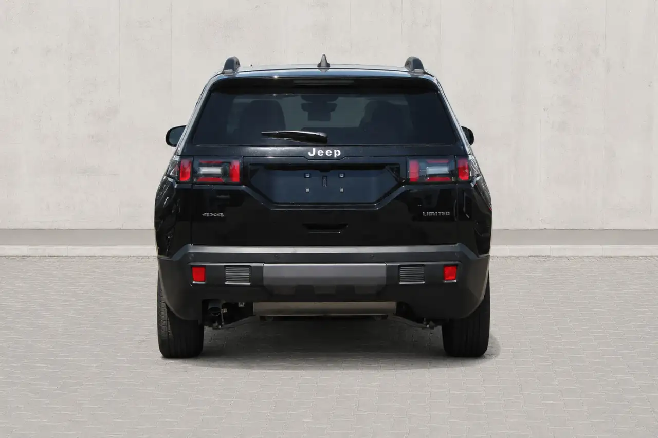 Jeep Cherokee photo Jeep Cherokee