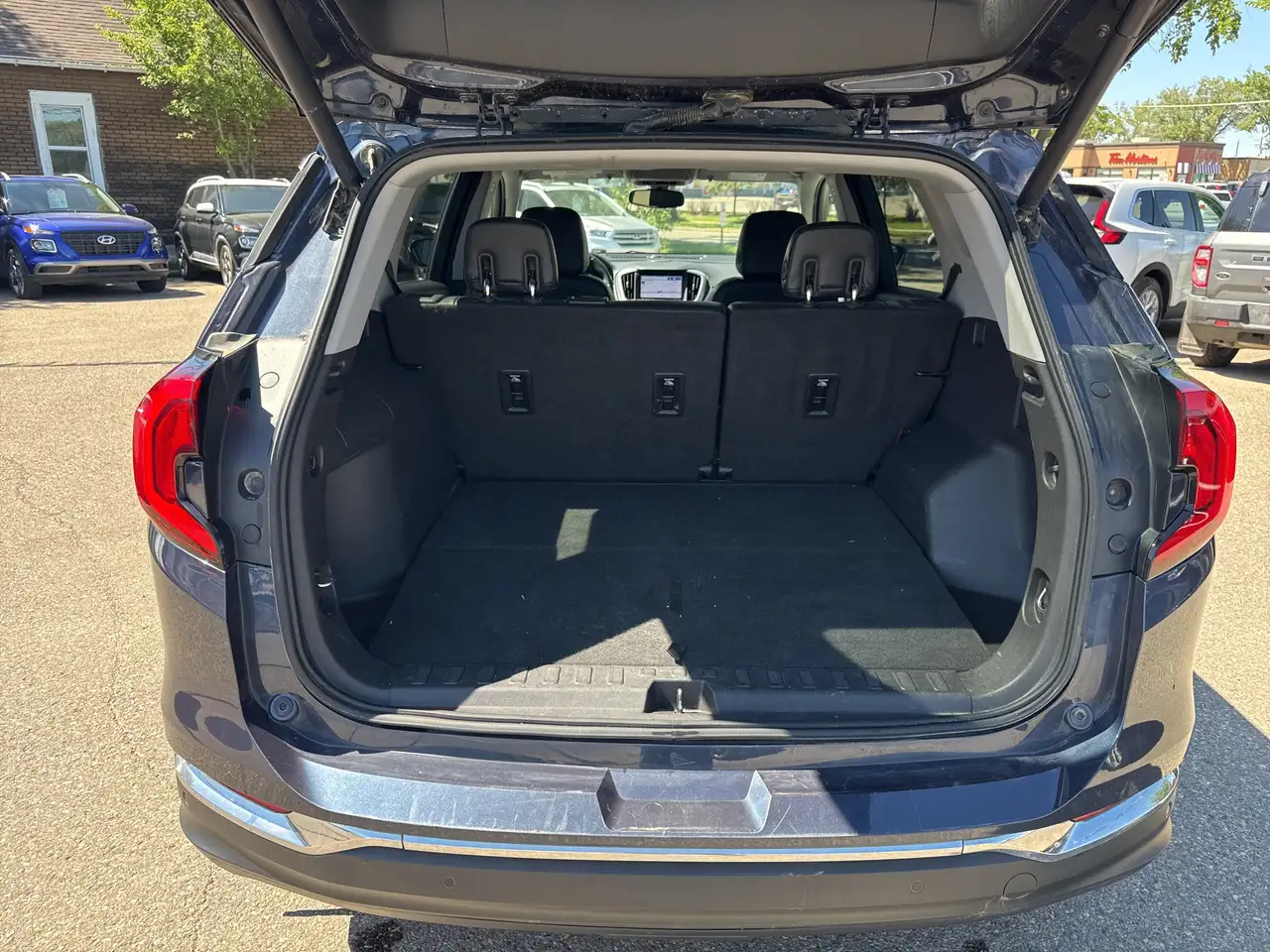 GMC Terrain photo GMC Terrain