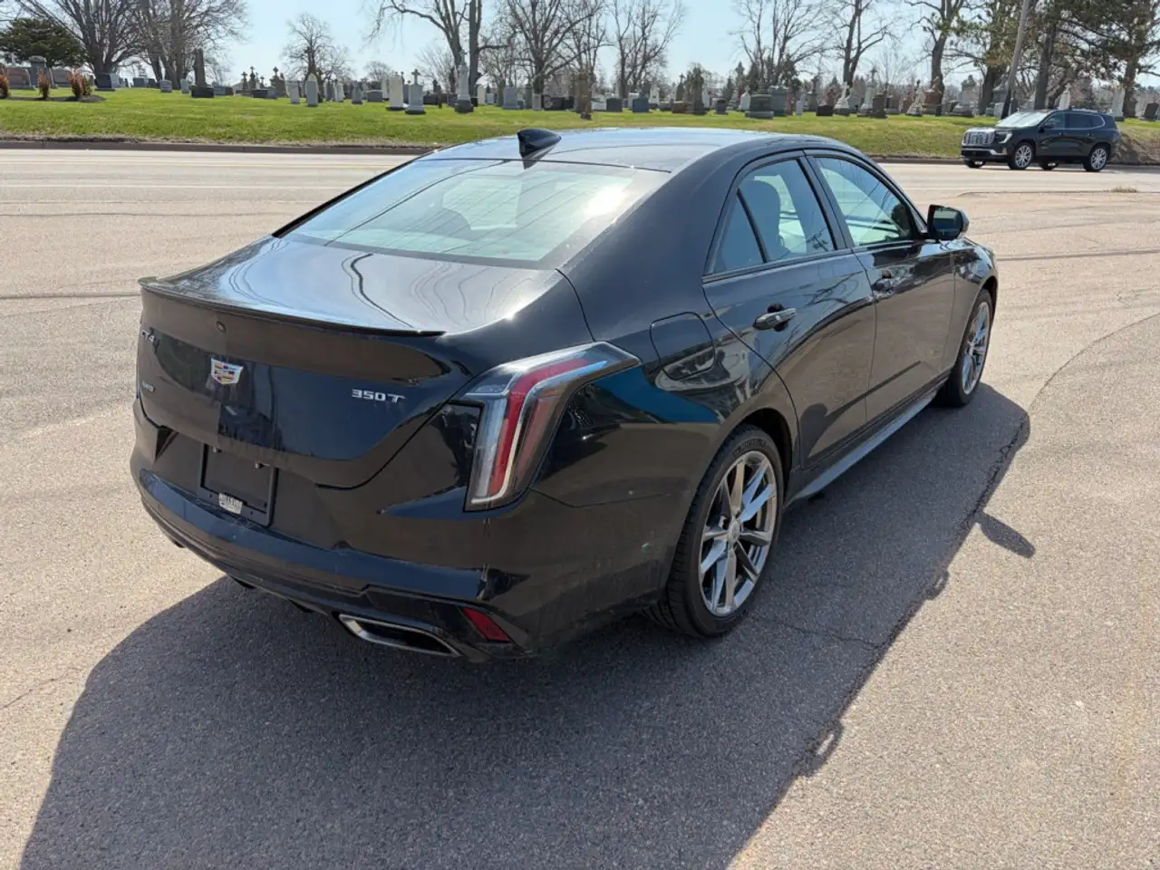 Cadillac CT4 photo Cadillac CT4