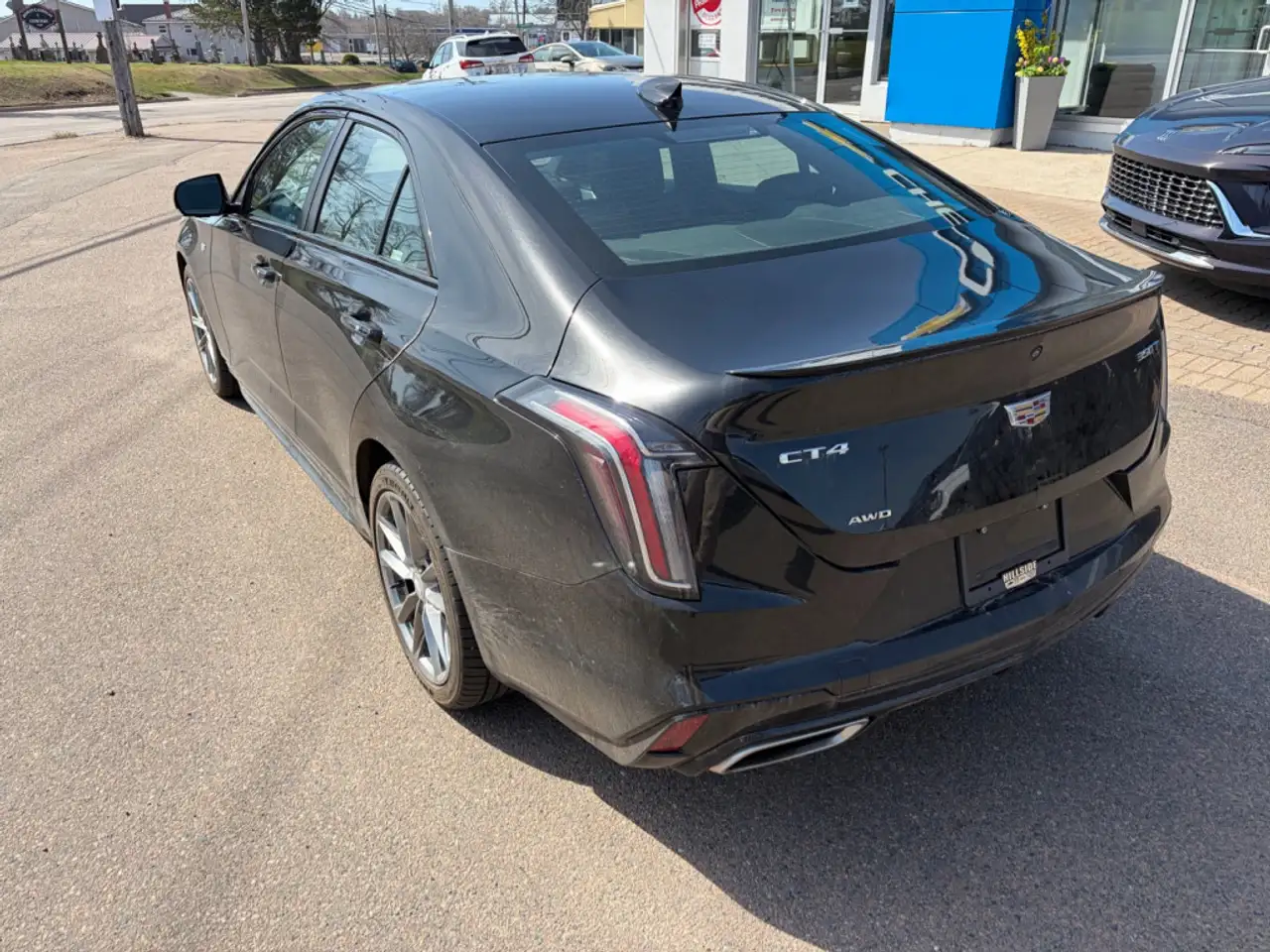 Cadillac CT4 photo Cadillac CT4