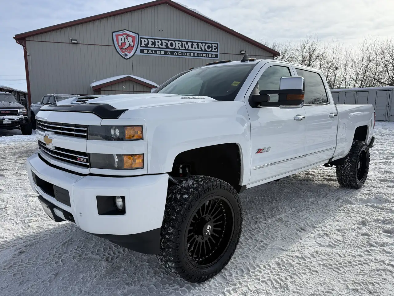 Chevrolet Silverado 2500 снимка Chevrolet Silverado 2500