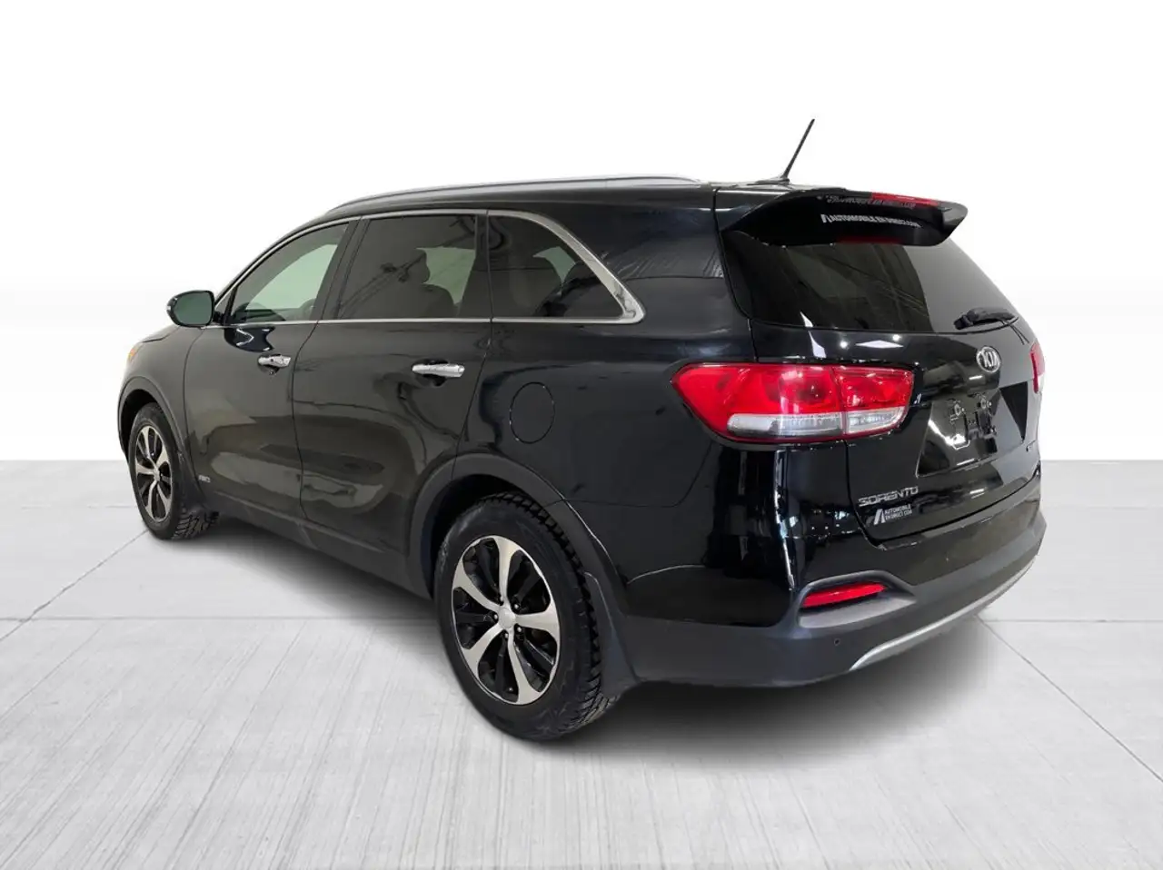 Kia Sorento снимка Kia Sorento