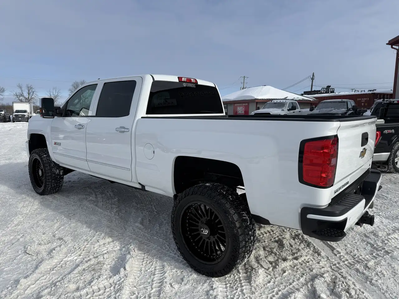 Chevrolet Silverado 2500 снимка Chevrolet Silverado 2500