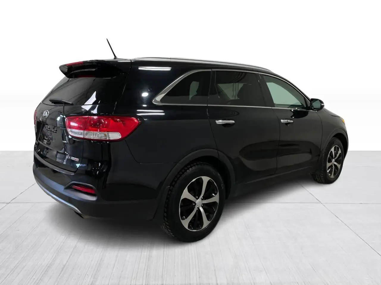 Kia Sorento снимка Kia Sorento