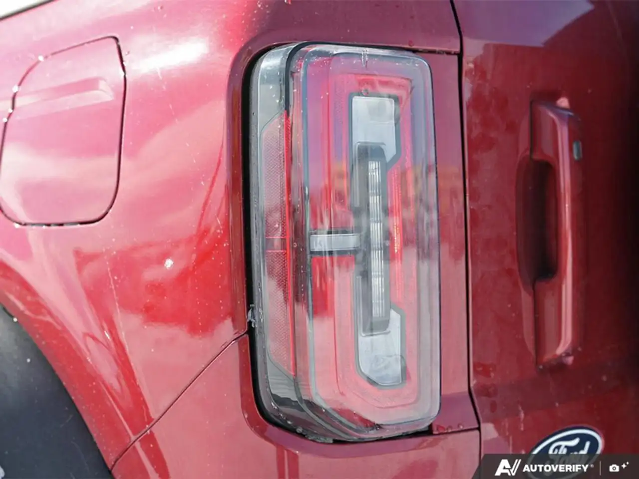 Ford Bronco photo Ford Bronco