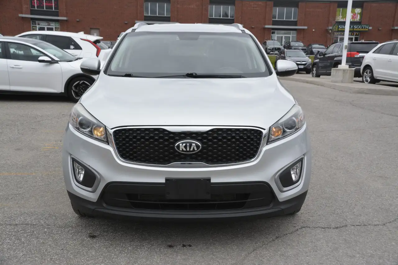 Kia Sorento снимка Kia Sorento