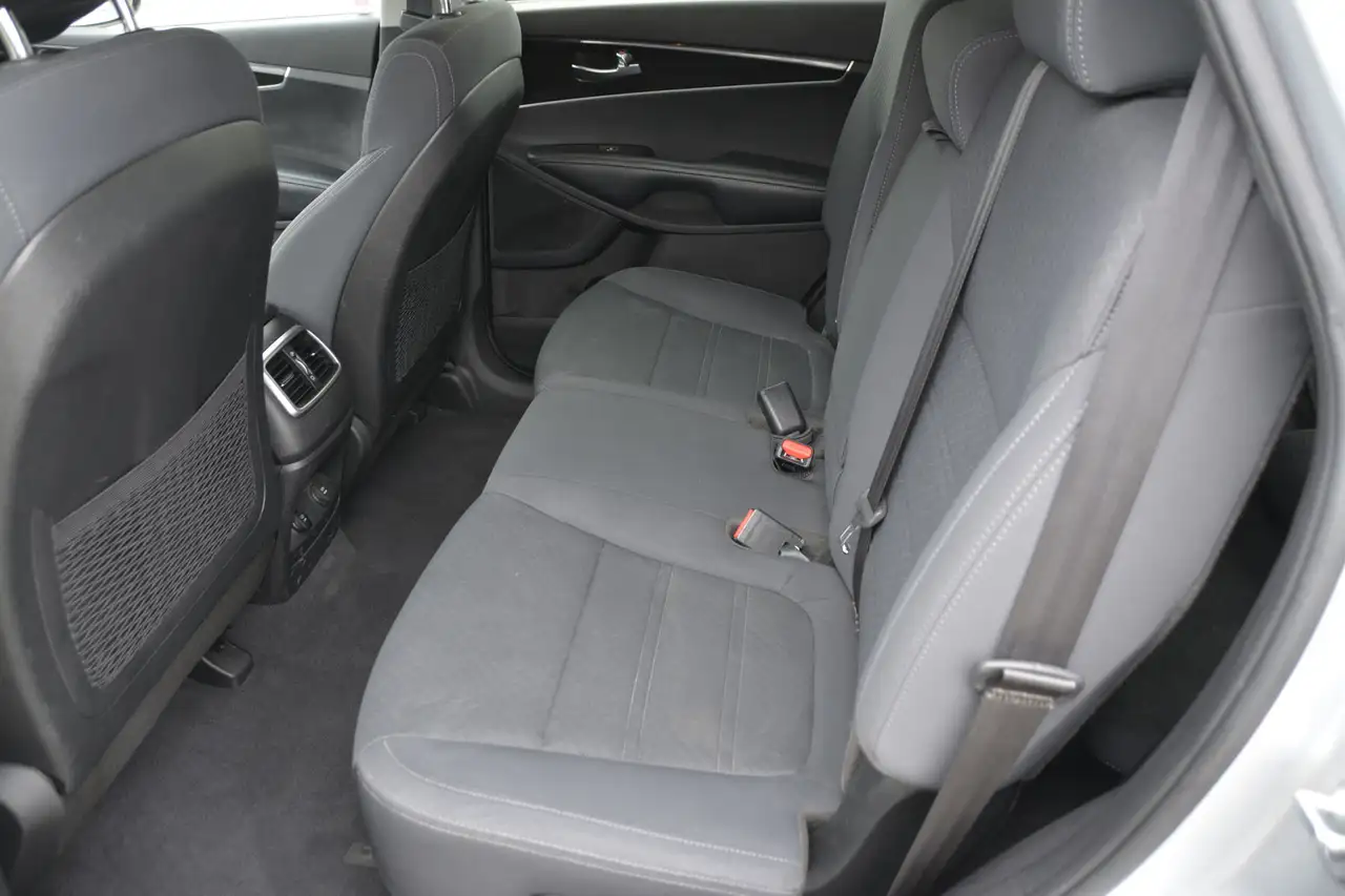 Kia Sorento снимка Kia Sorento