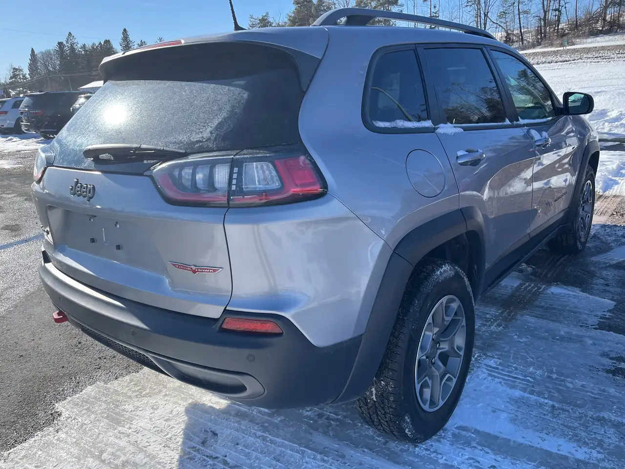 Jeep Cherokee снимка Jeep Cherokee
