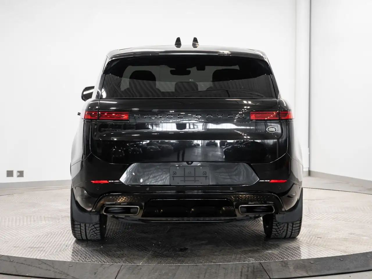 Land Rover Range Rover Sport снимка Land Rover Range Rover Sport