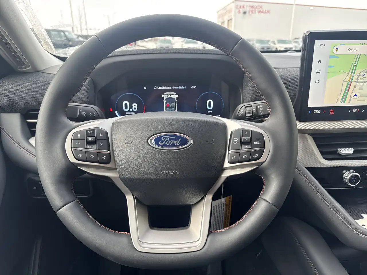 Ford Explorer снимка Ford Explorer