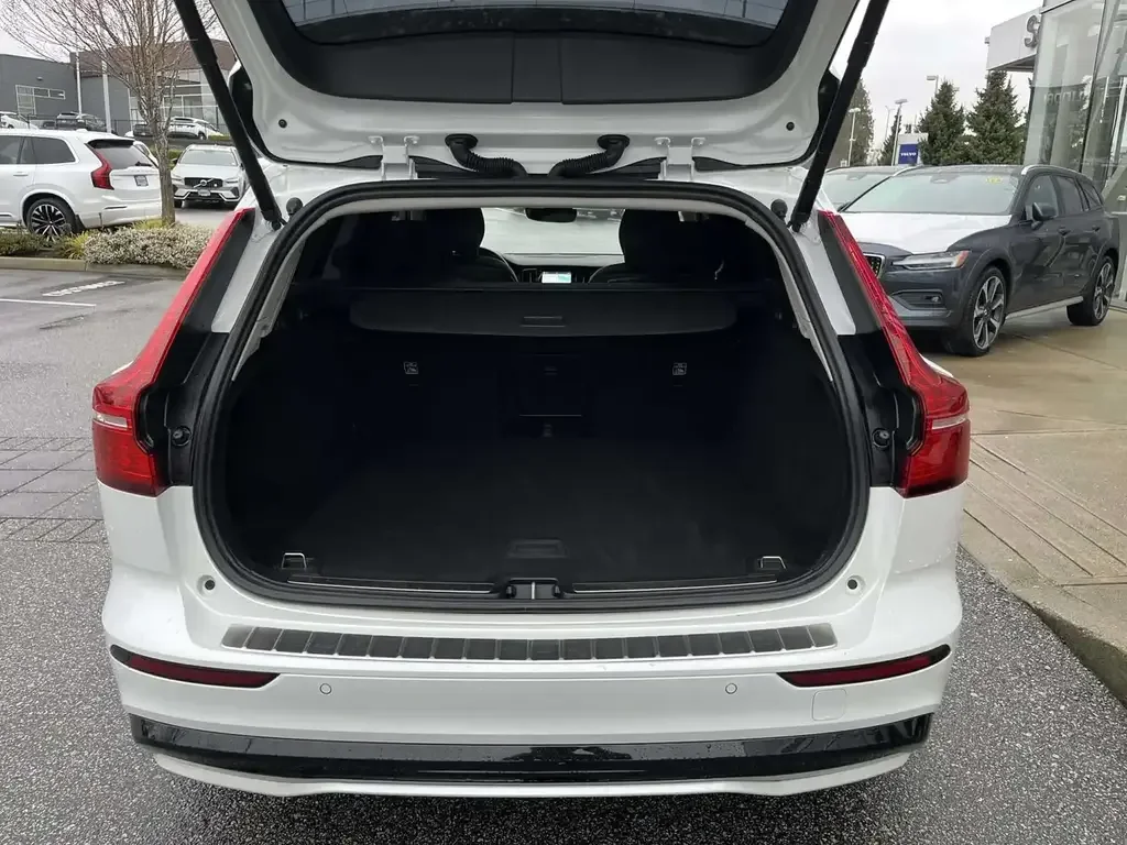 Volvo V60 снимка Volvo V60