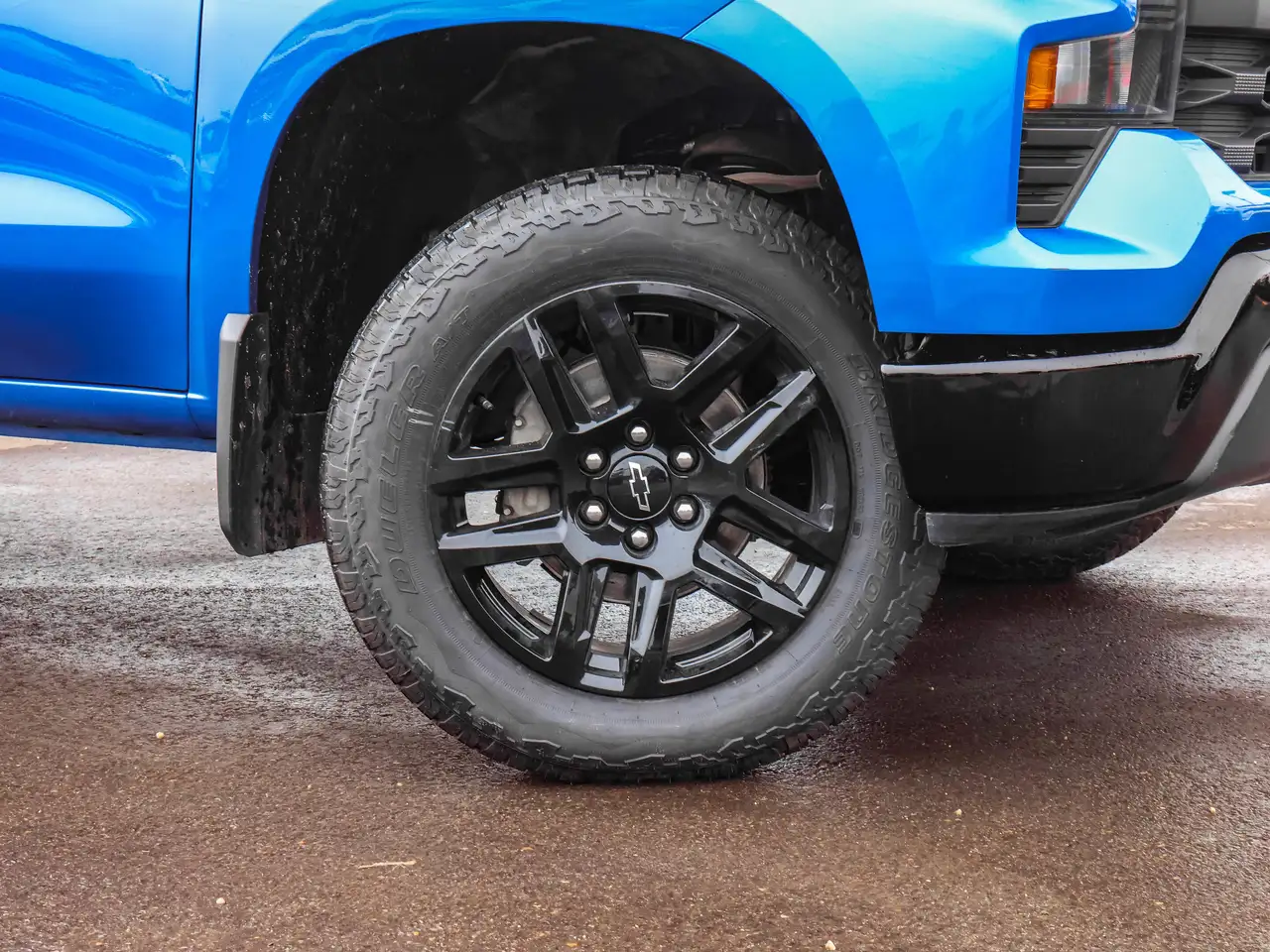 Chevrolet Silverado 1500 снимка Chevrolet Silverado 1500