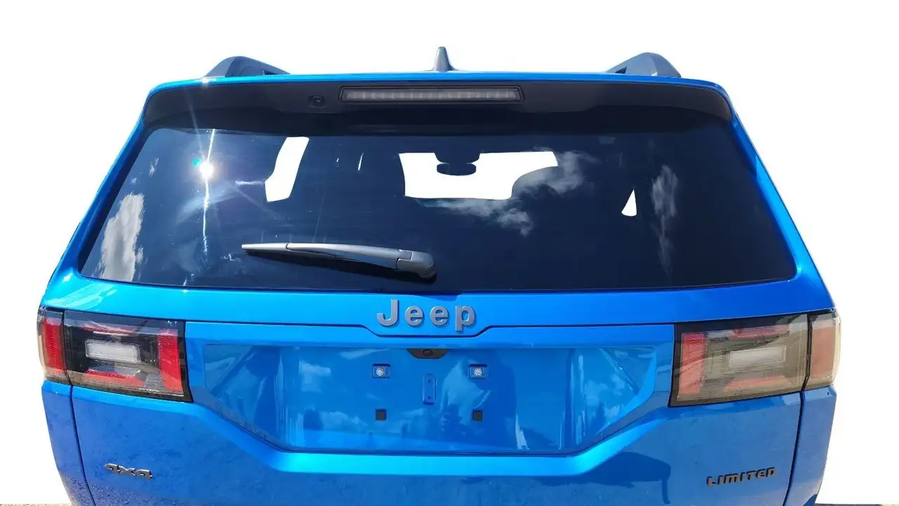 Jeep Cherokee photo Jeep Cherokee