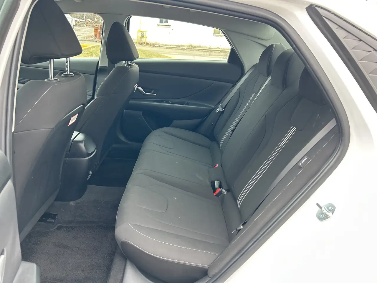 Hyundai ELANTRA снимка Hyundai ELANTRA