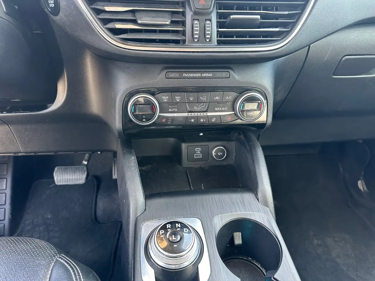Ford Escape photo Ford Escape