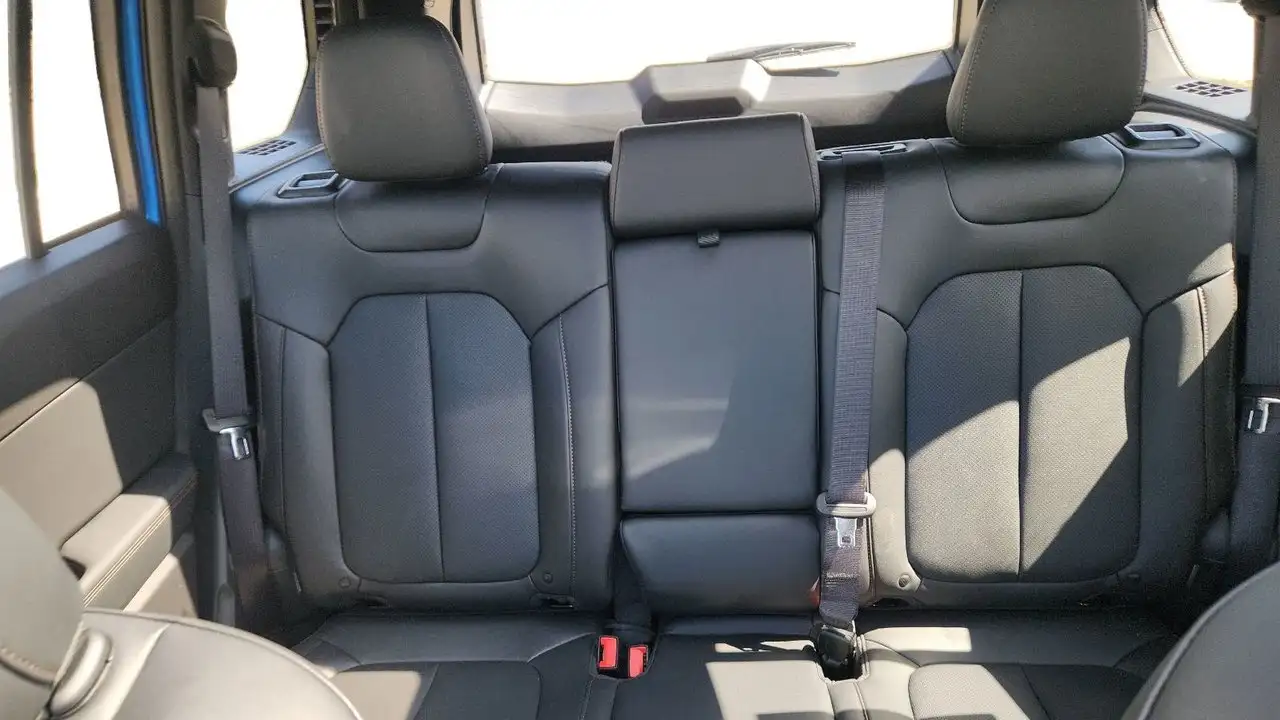 Jeep Cherokee photo Jeep Cherokee