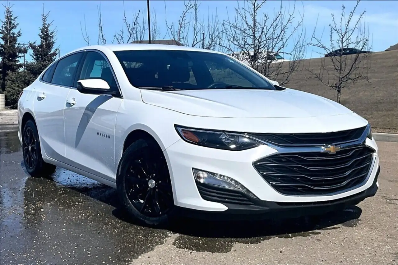 Chevrolet Malibu снимка Chevrolet Malibu