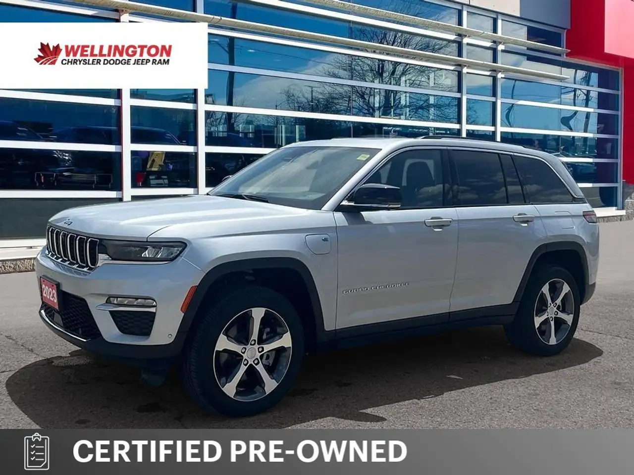 Jeep Grand Cherokee снимка Jeep Grand Cherokee