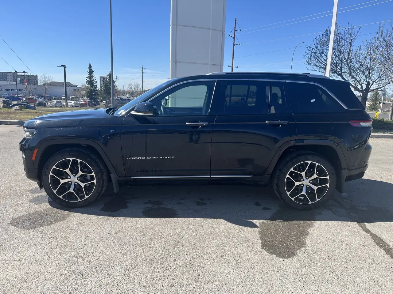 Jeep Grand Cherokee снимка Jeep Grand Cherokee