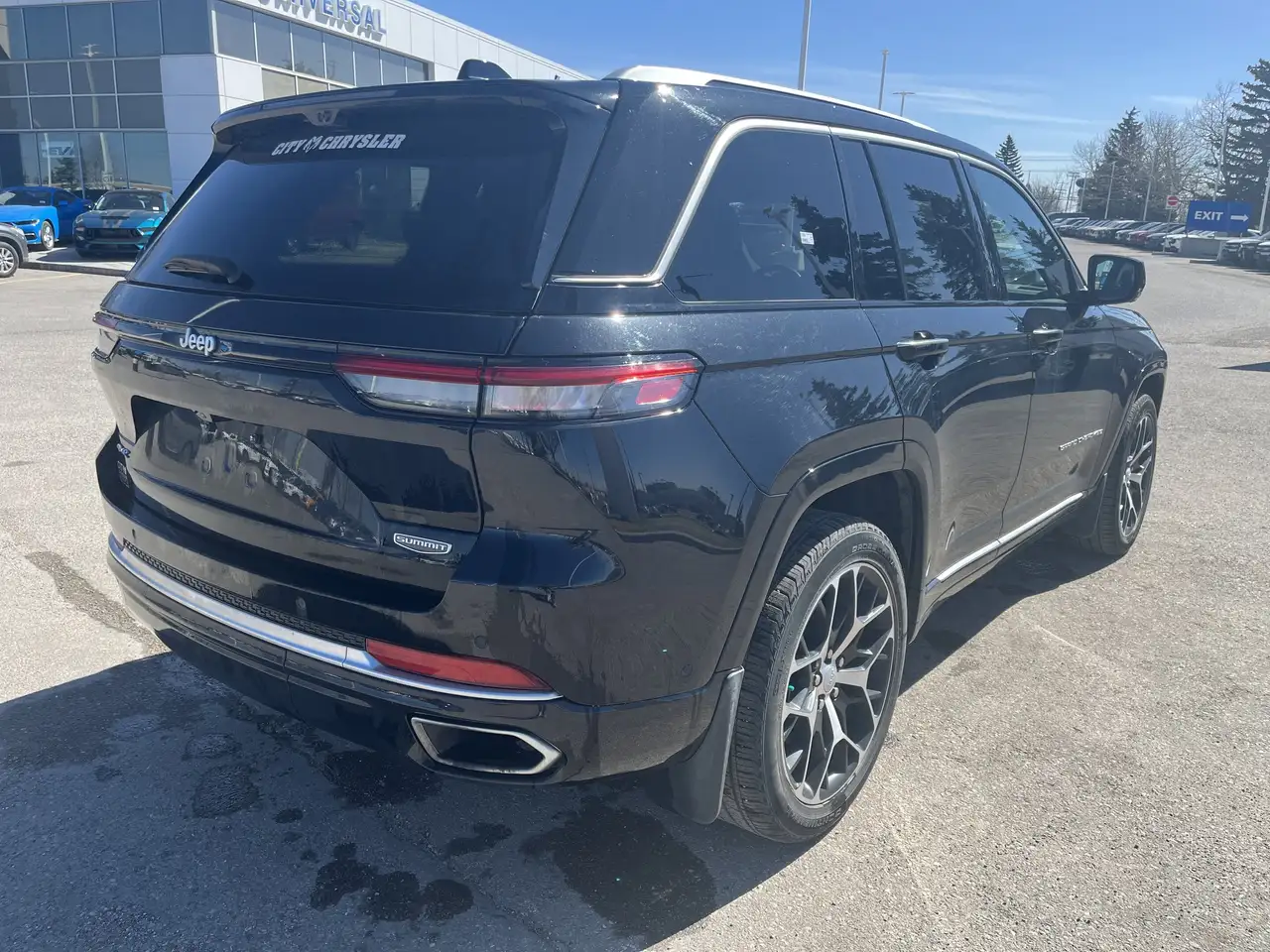 Jeep Grand Cherokee снимка Jeep Grand Cherokee