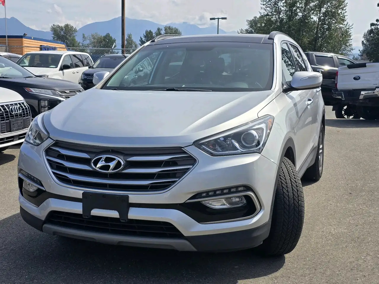 Hyundai SANTA FE снимка Hyundai SANTA FE