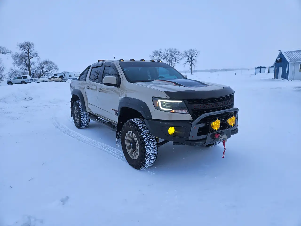 Chevrolet Colorado снимка Chevrolet Colorado