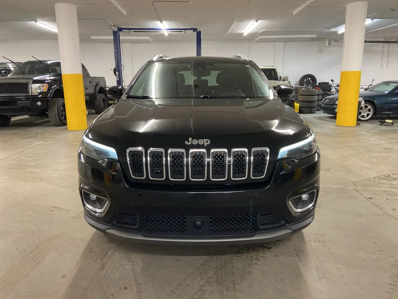 Jeep Cherokee fotografie Jeep Cherokee