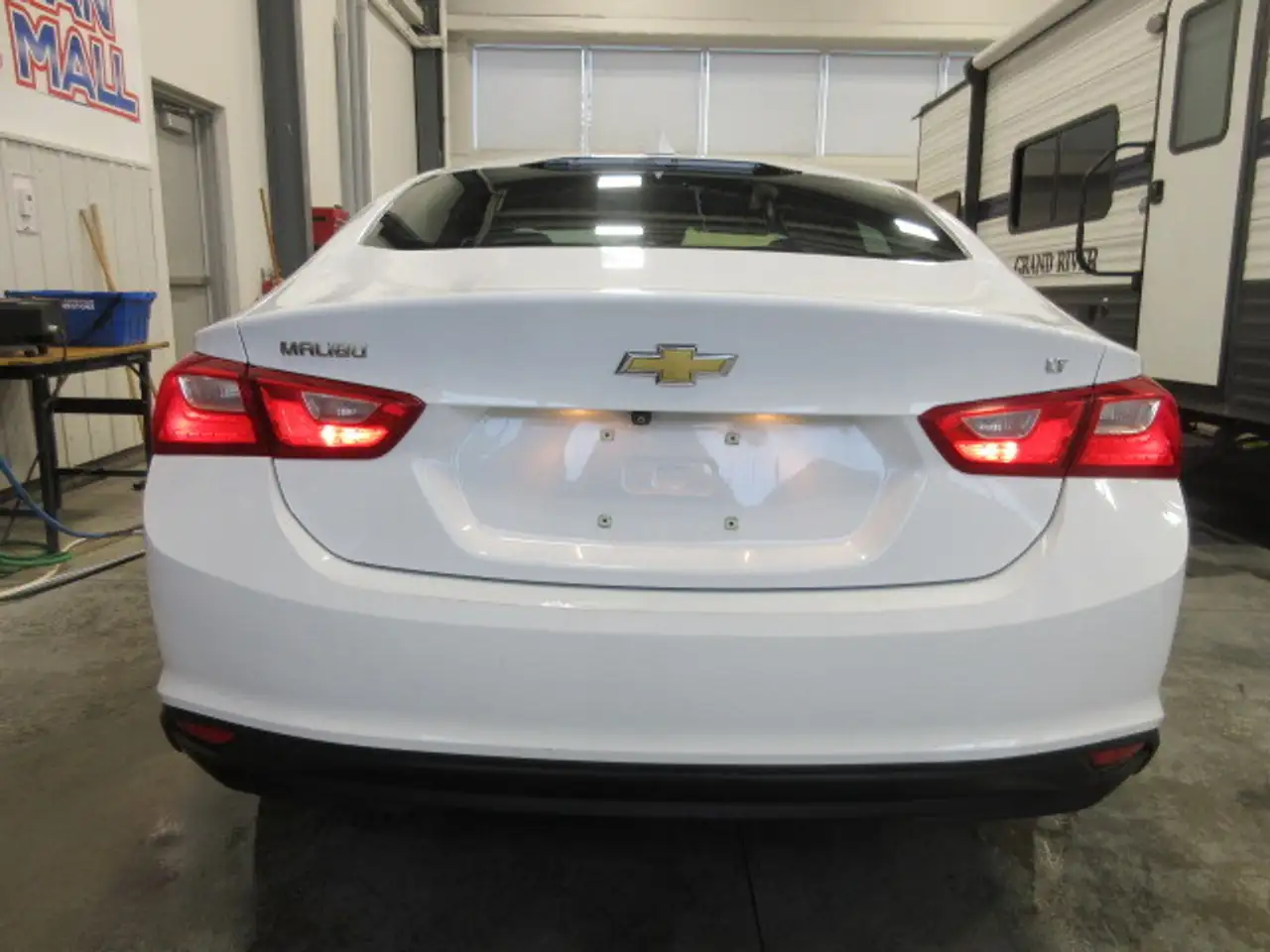 Chevrolet Malibu снимка Chevrolet Malibu